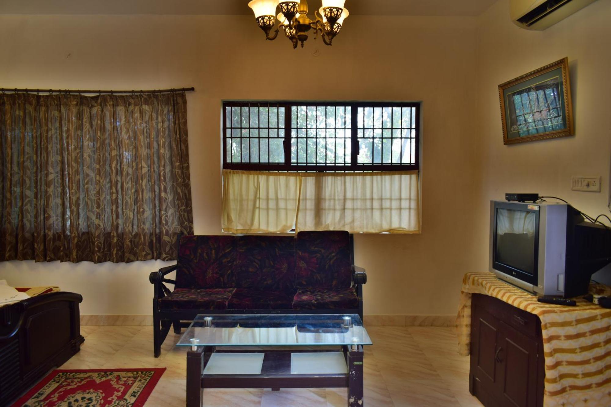 Silent Waters Resorts Yelagiri Exterior foto